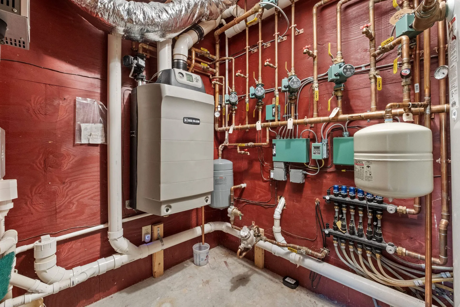 7 Hay Hill Road Lincoln NH 03251