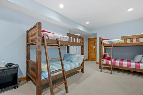 7 Hay Hill Road Lincoln NH 03251