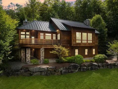 7 Hay Hill Road Lincoln NH 03251