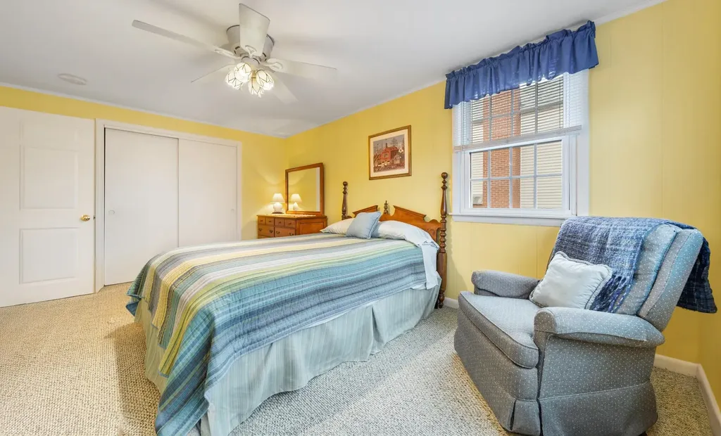 96 Concord Street Seabrook NH 03874