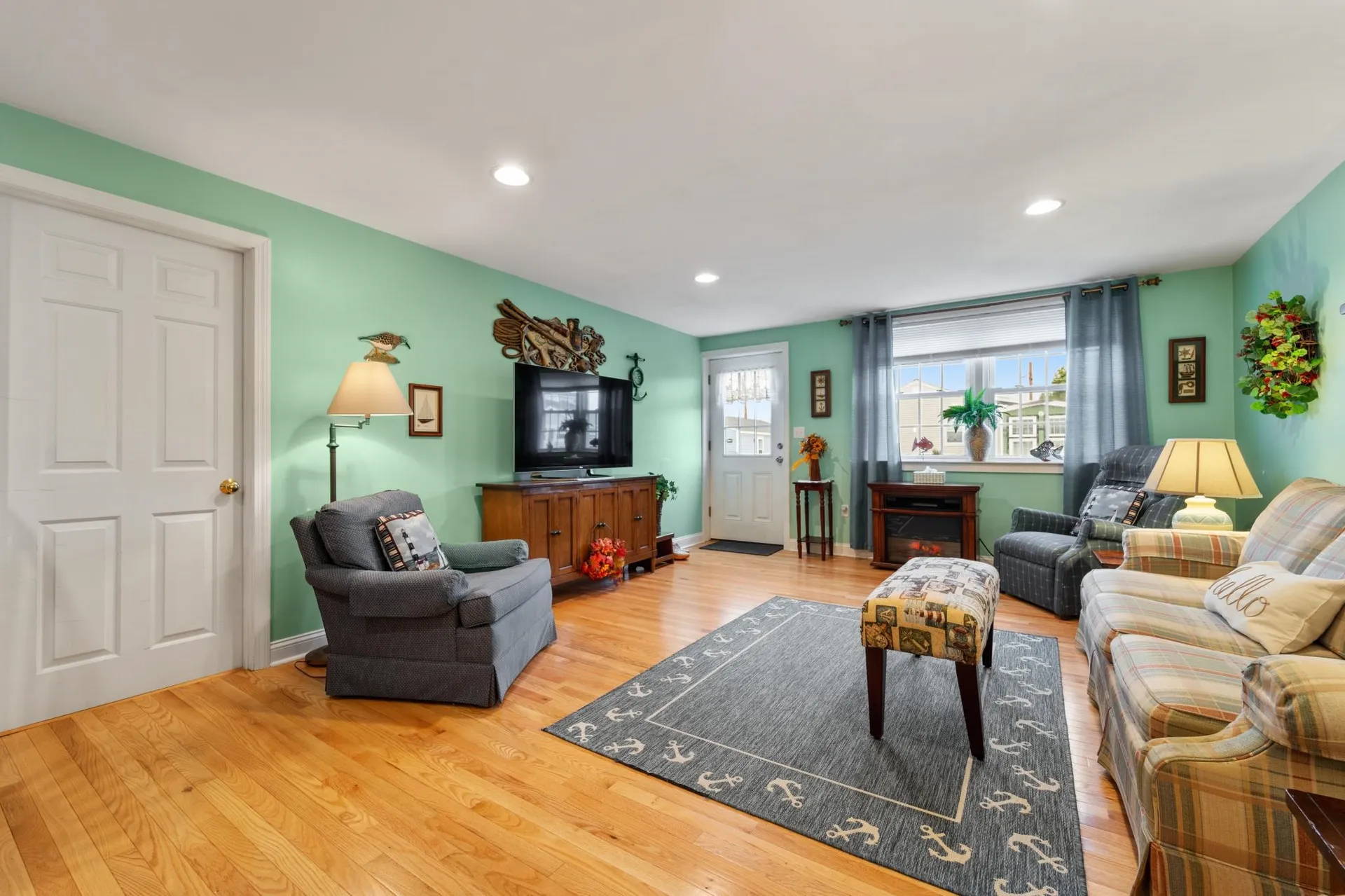 96 Concord Street Seabrook NH 03874