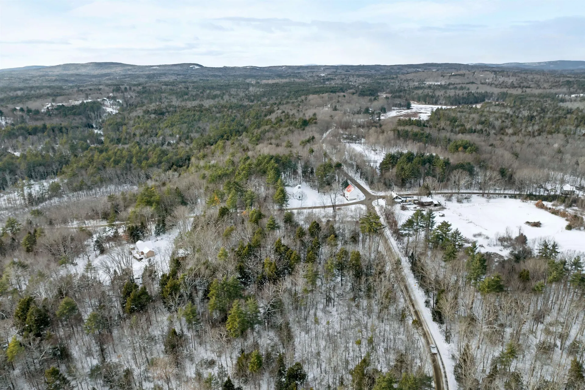 61 Freeman Hall Road Nottingham NH 03290