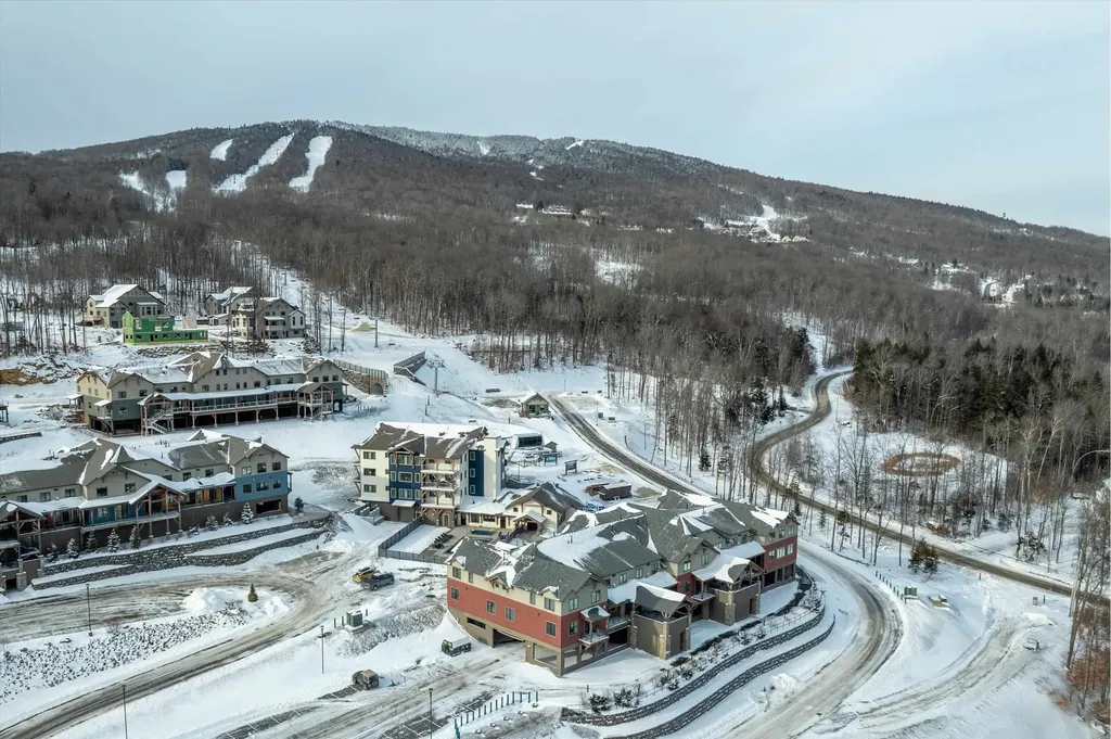 140 Lodge Road Ludlow VT 05149