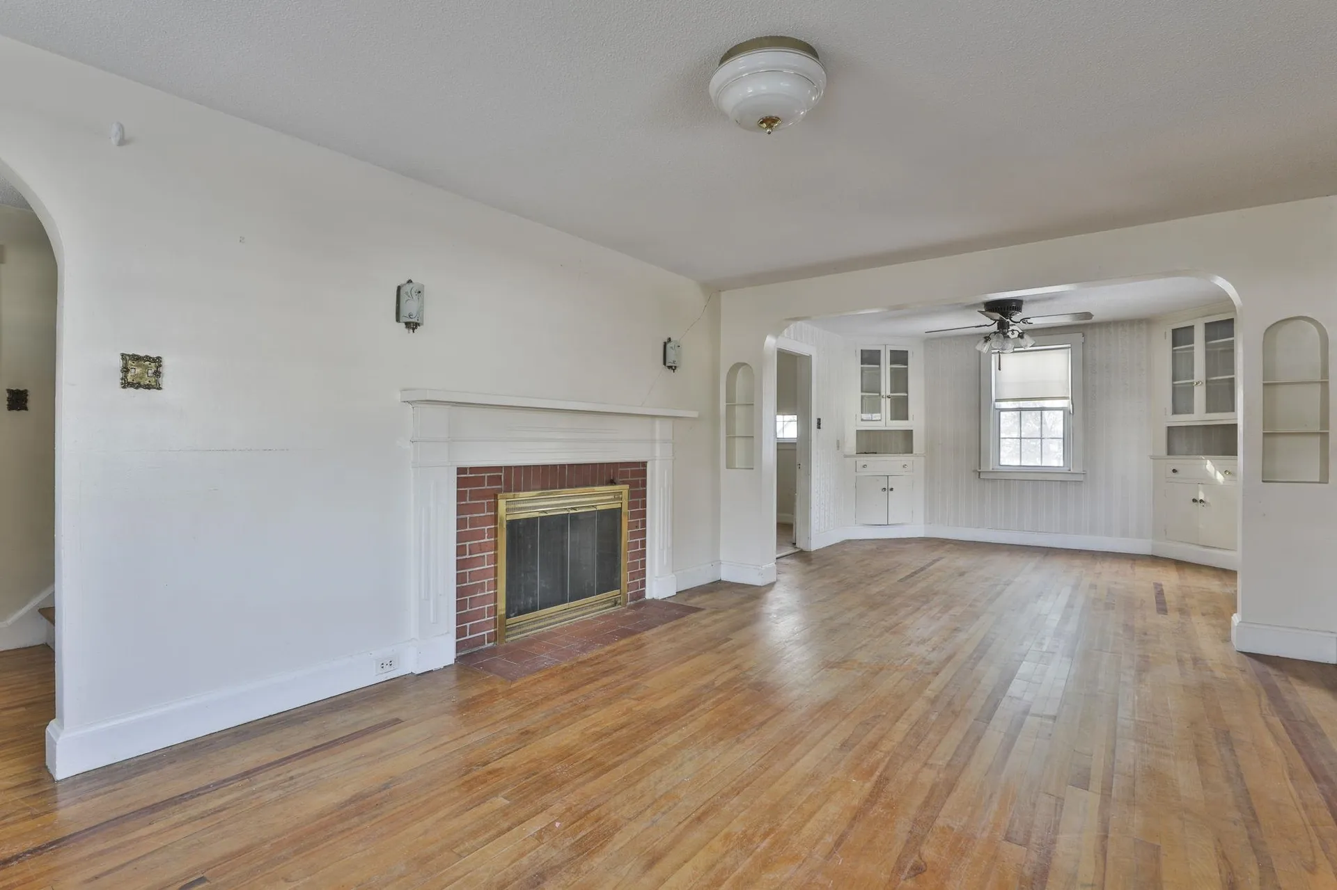 112 Mammoth Road Manchester NH 03109