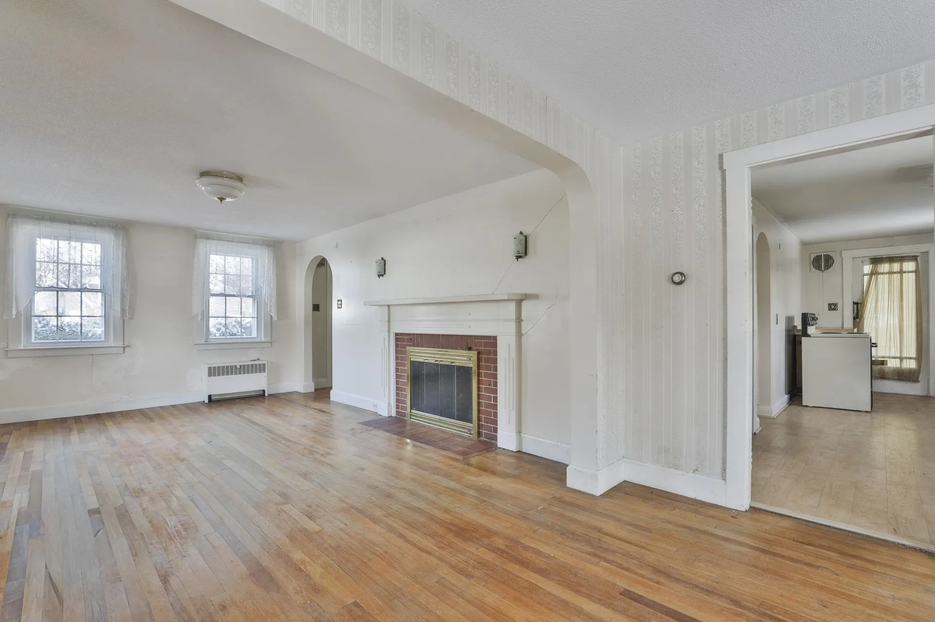 112 Mammoth Road Manchester NH 03109