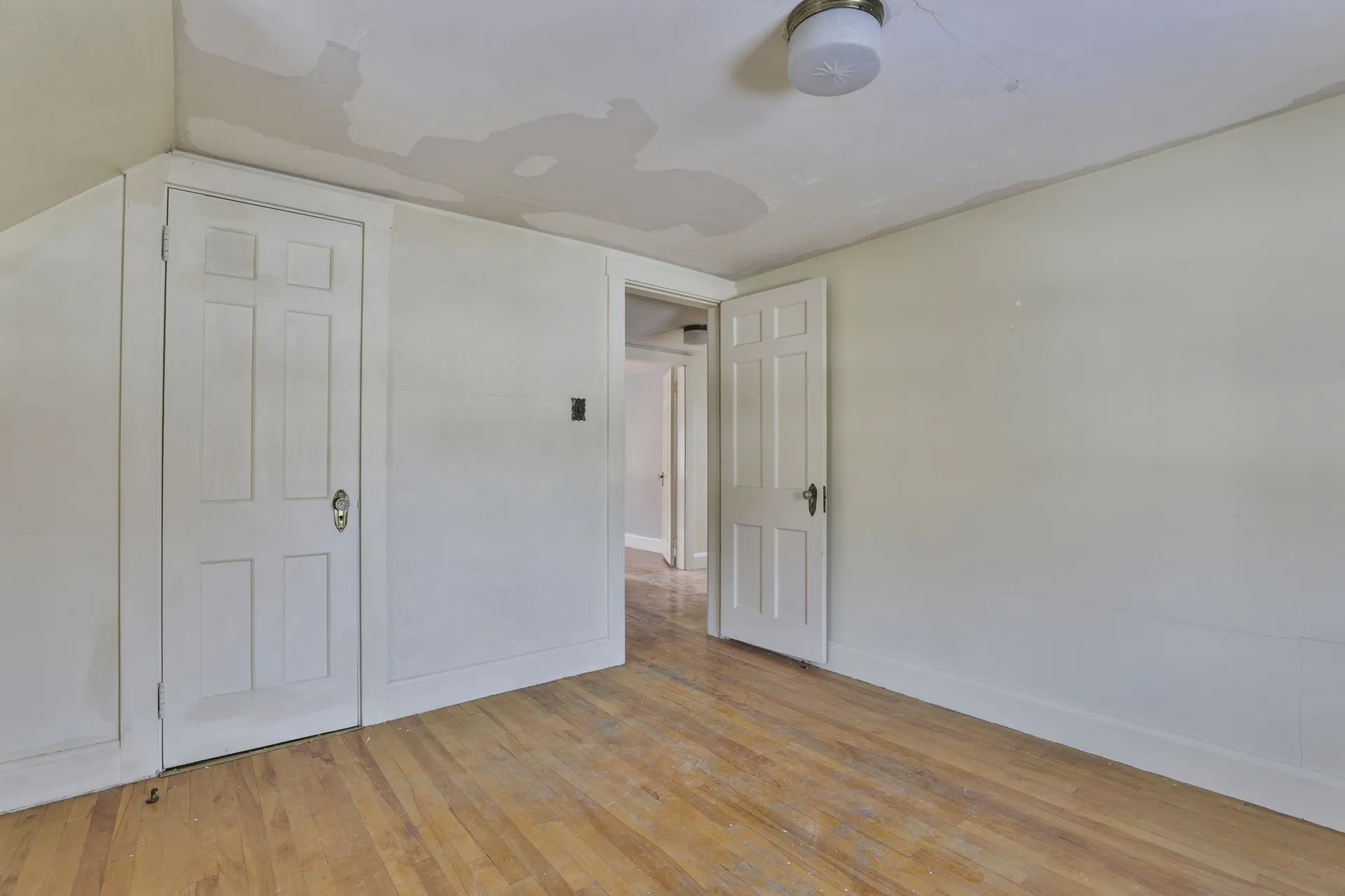 112 Mammoth Road Manchester NH 03109