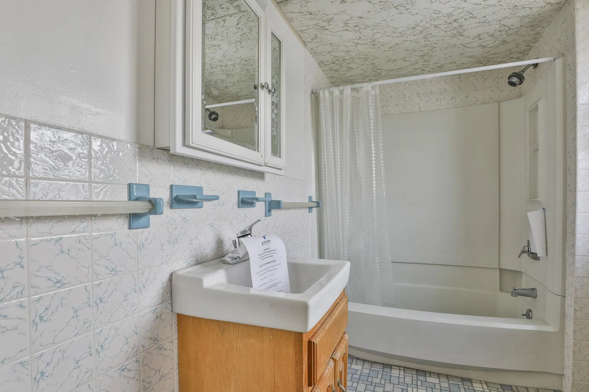 112 Mammoth Road Manchester NH 03109