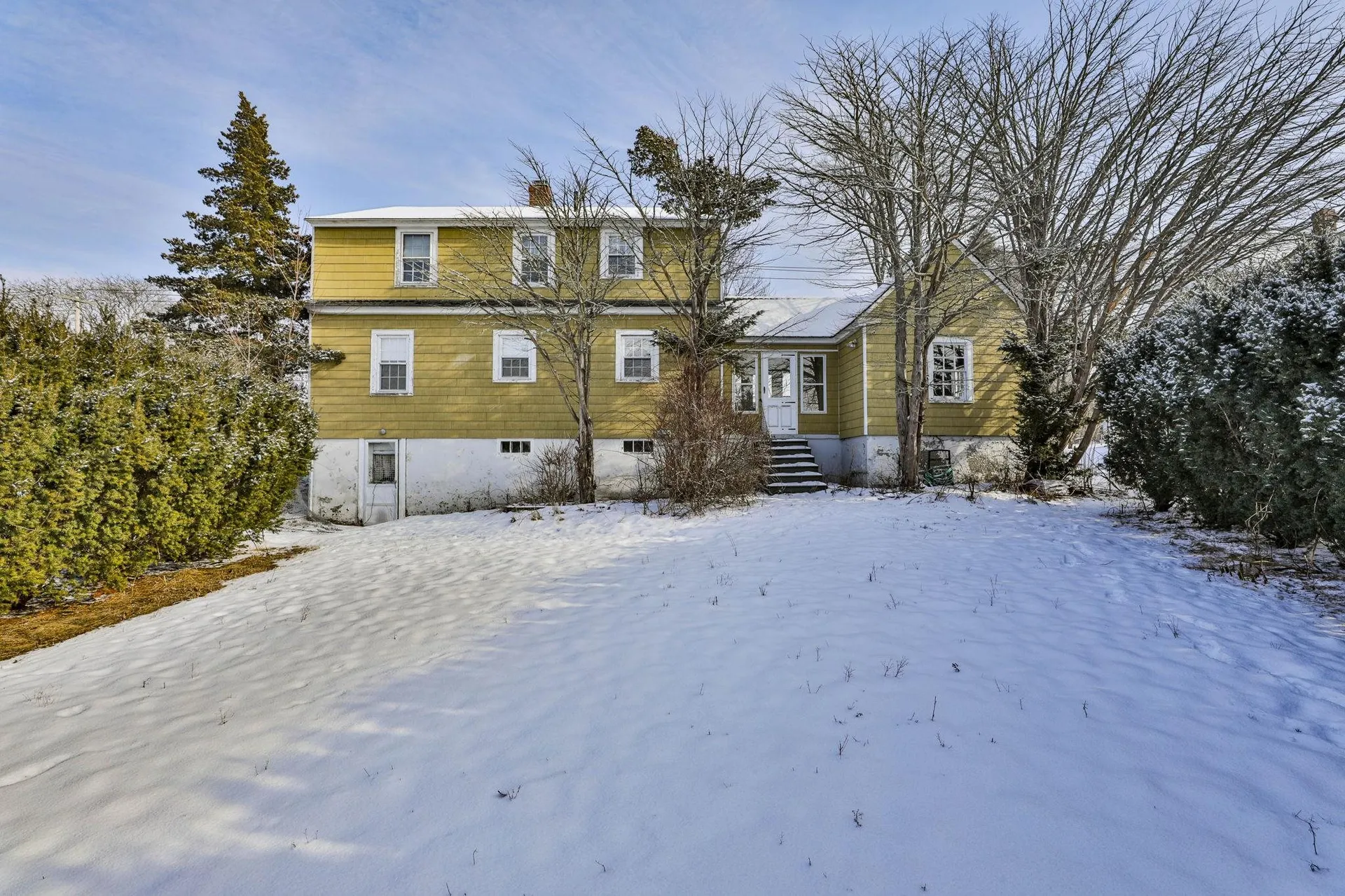 112 Mammoth Road Manchester NH 03109