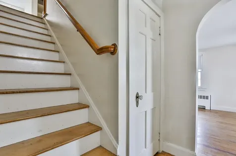 112 Mammoth Road Manchester NH 03109