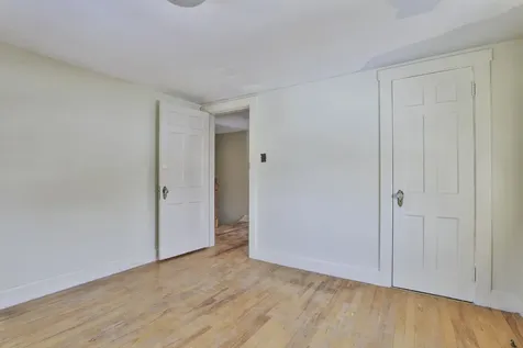 112 Mammoth Road Manchester NH 03109