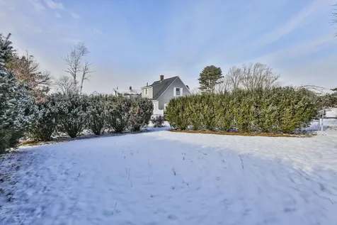 112 Mammoth Road Manchester NH 03109