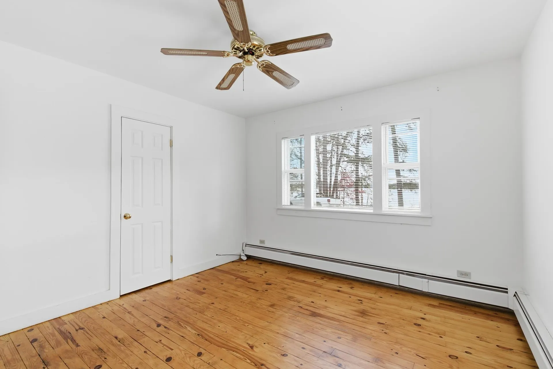 408 Manchester Road Auburn NH 03032