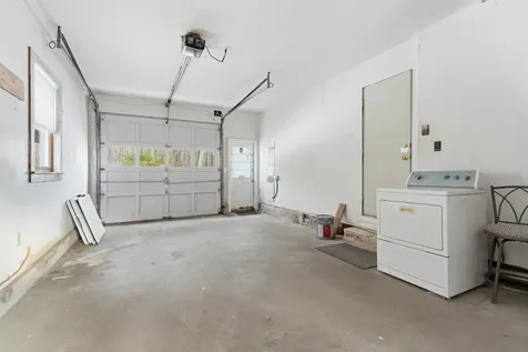 408 Manchester Road Auburn NH 03032