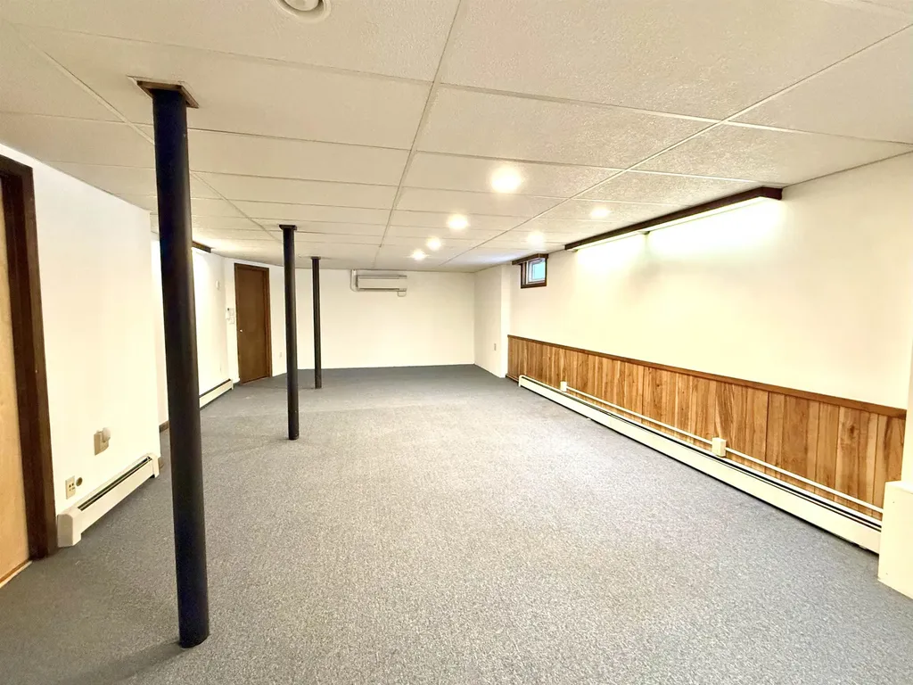 8 Edgewood Road Springfield VT 05156