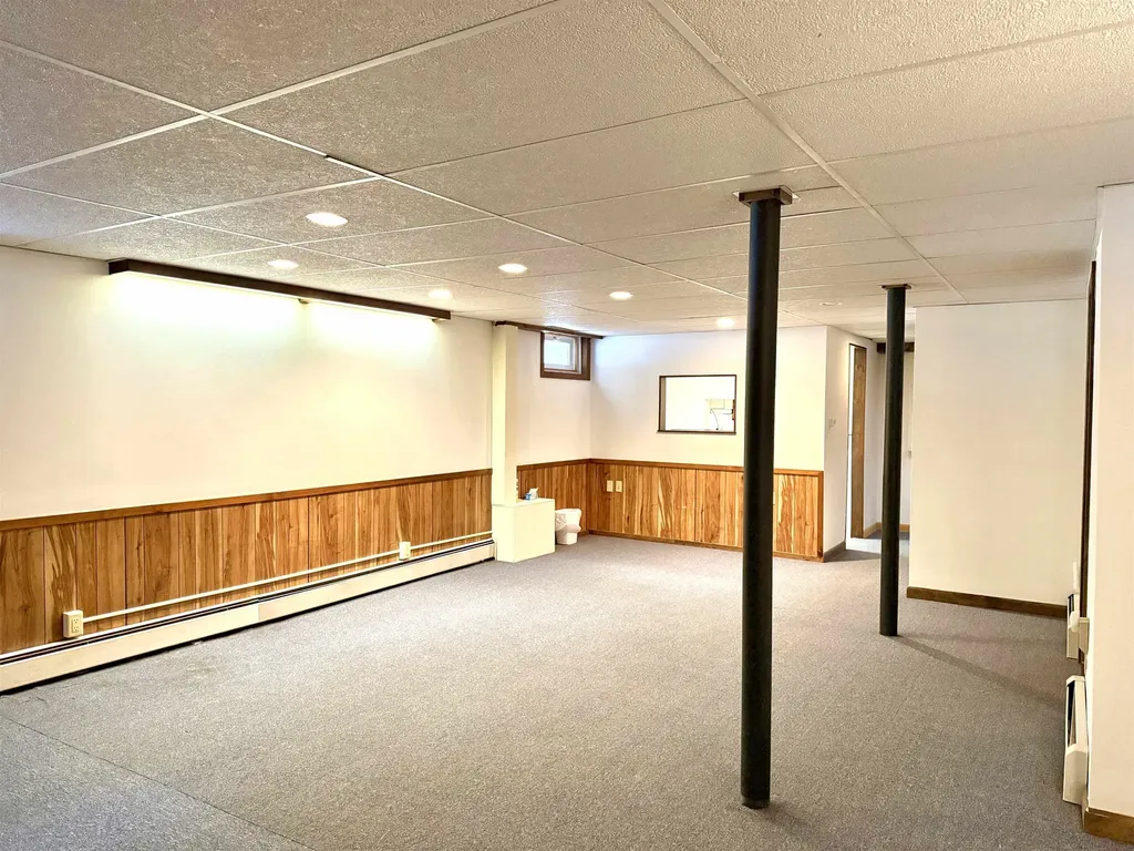 8 Edgewood Road Springfield VT 05156