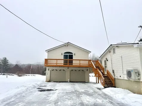 8 Edgewood Road Springfield VT 05156