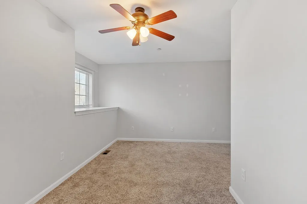 10 Steeple Chase Drive Hampstead NH 03841