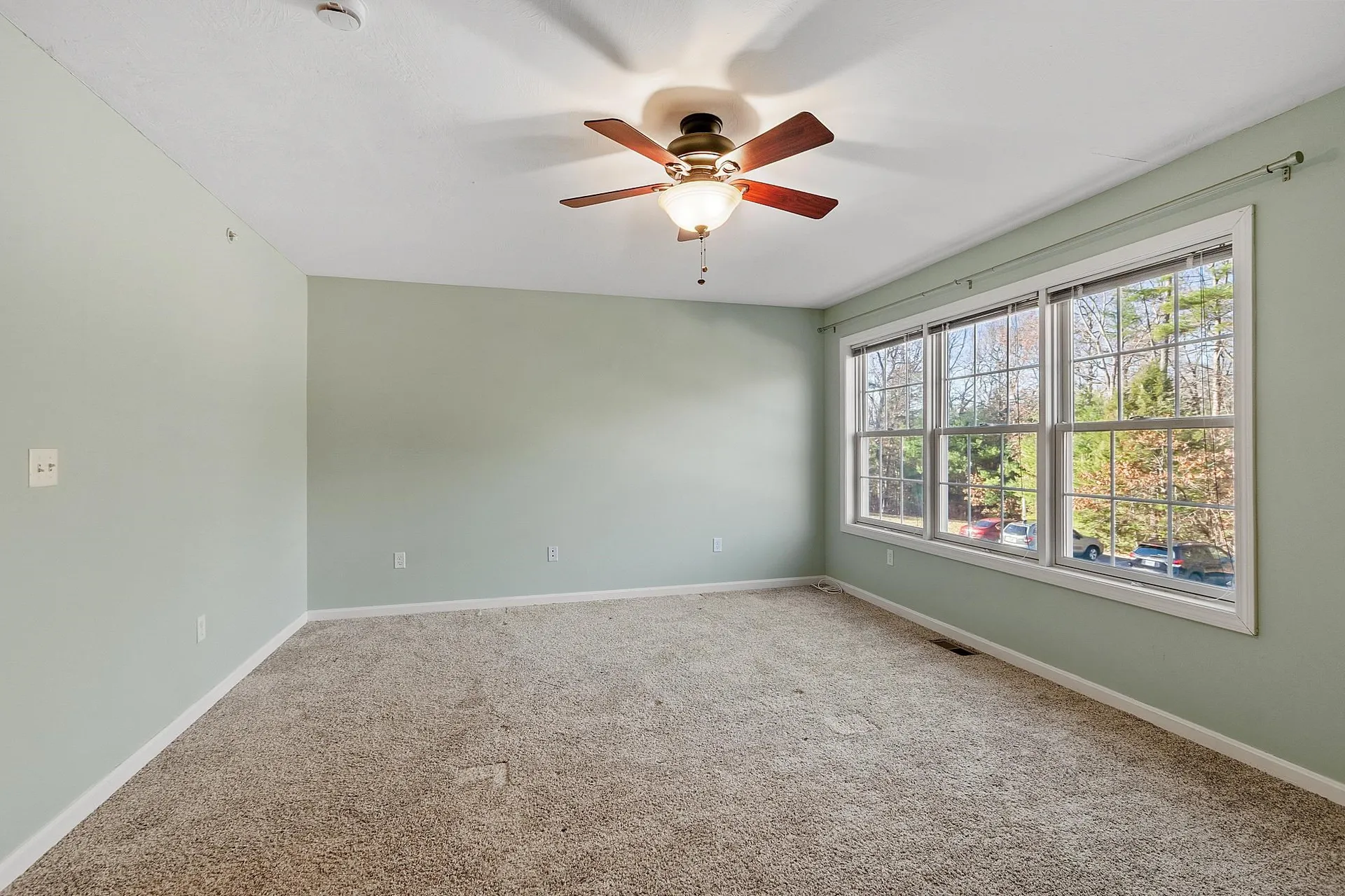 10 Steeple Chase Drive Hampstead NH 03841