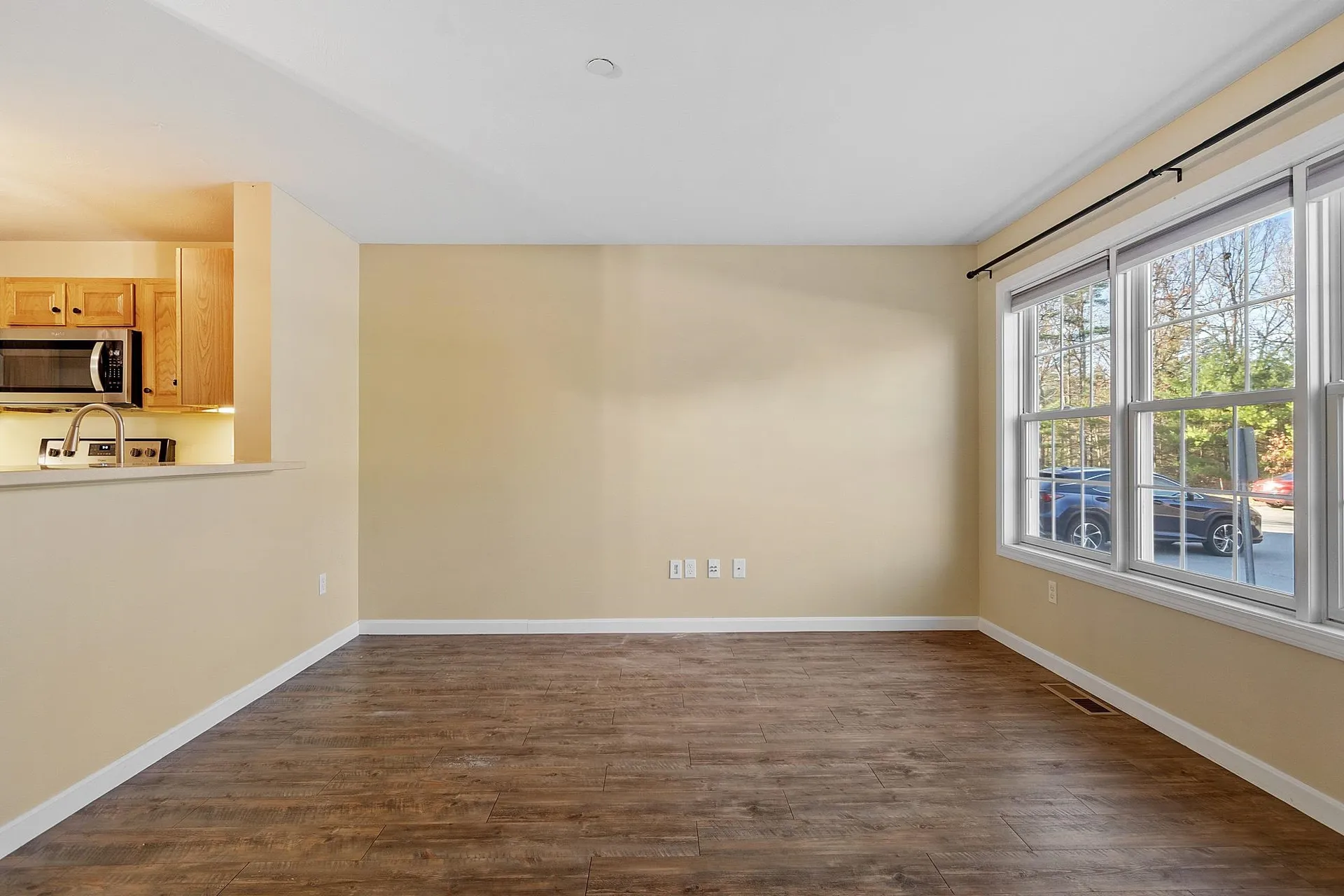 10 Steeple Chase Drive Hampstead NH 03841