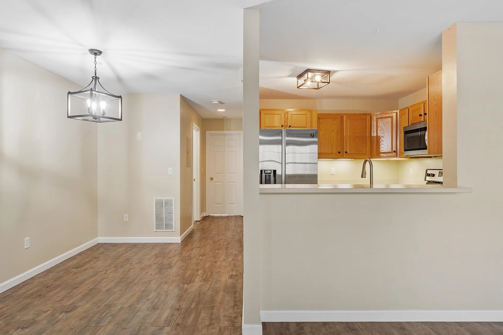 10 Steeple Chase Drive Hampstead NH 03841