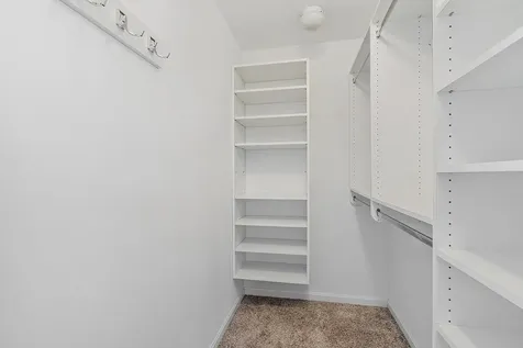 10 Steeple Chase Drive Hampstead NH 03841