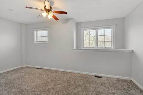 10 Steeple Chase Drive Hampstead NH 03841