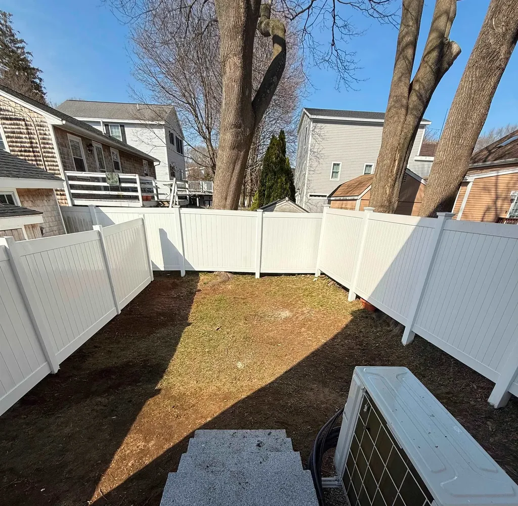 29 Thorwald Avenue Hampton NH 03842