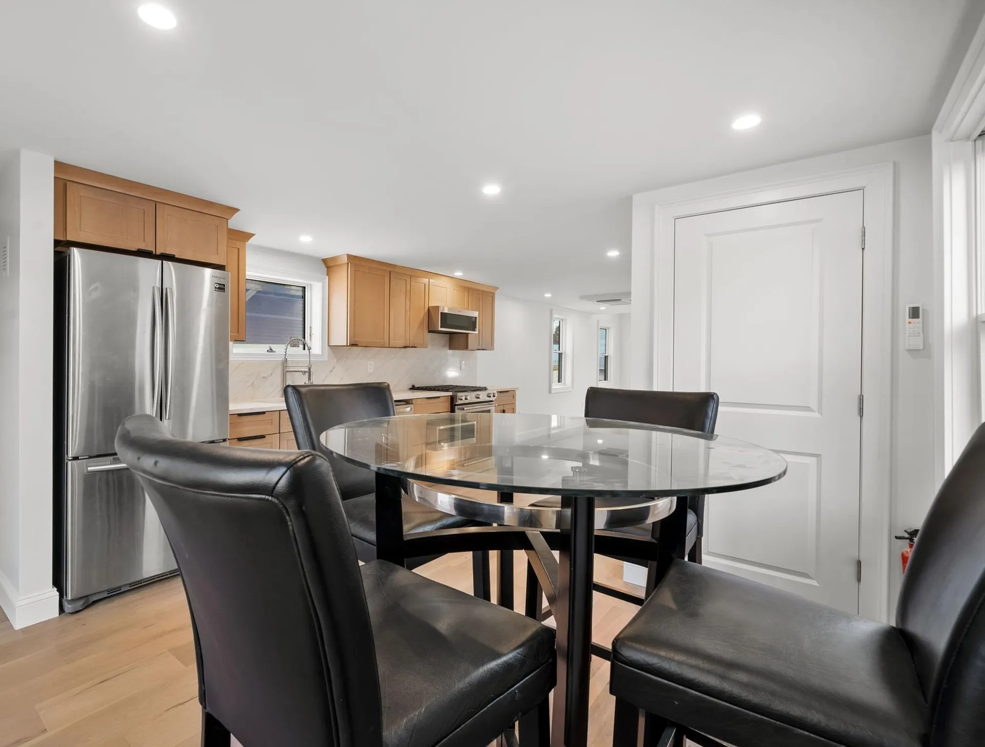 29 Thorwald Avenue Hampton NH 03842