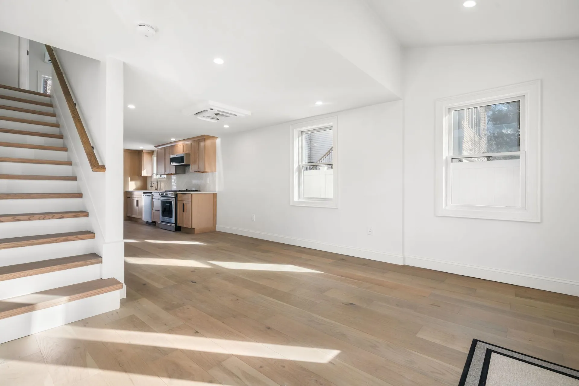 29 Thorwald Avenue Hampton NH 03842