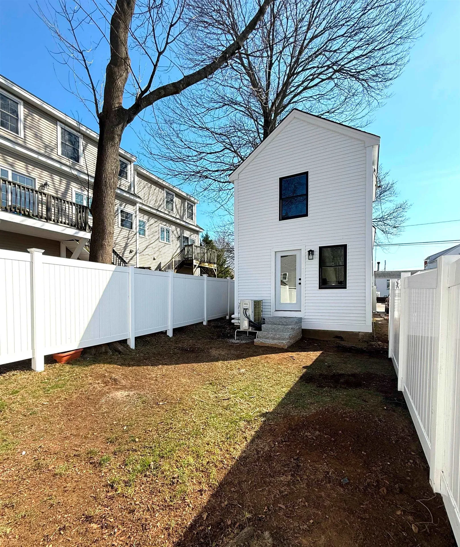 29 Thorwald Avenue Hampton NH 03842