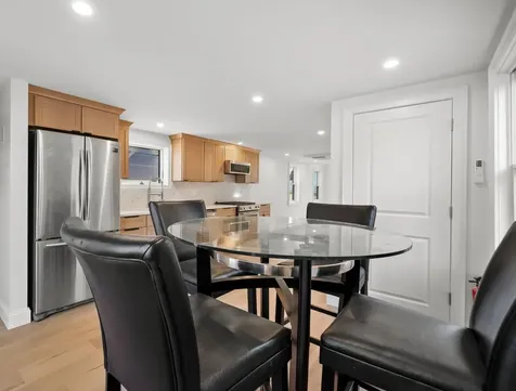 29 Thorwald Avenue Hampton NH 03842