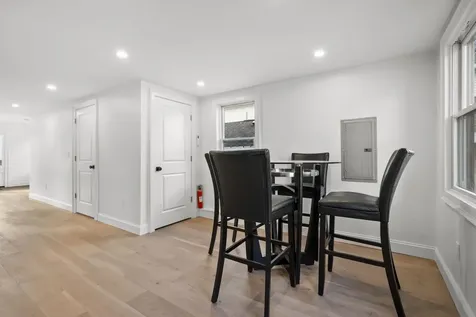 29 Thorwald Avenue Hampton NH 03842