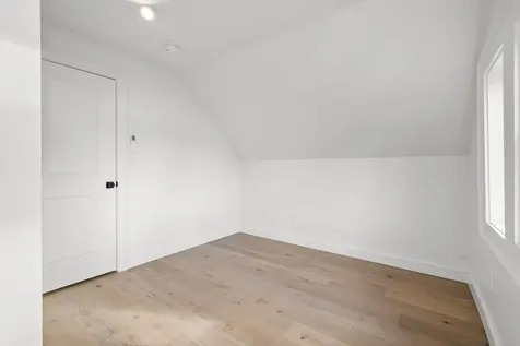 29 Thorwald Avenue Hampton NH 03842
