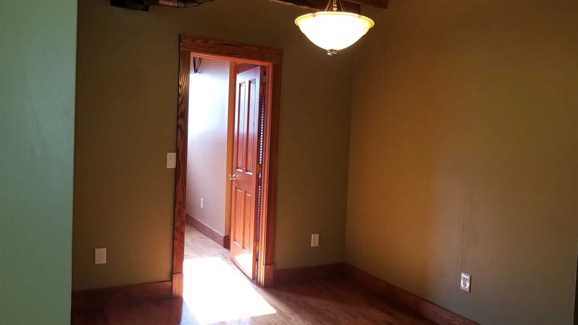 8 Central Square Bristol NH 03222