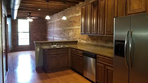 8 Central Square Bristol NH 03222