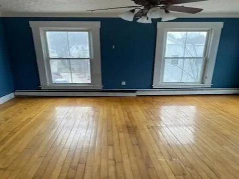 24 C Central Square Bristol NH 03222