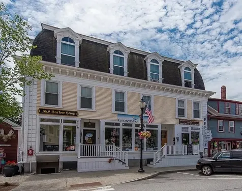 24 C Central Square Bristol NH 03222