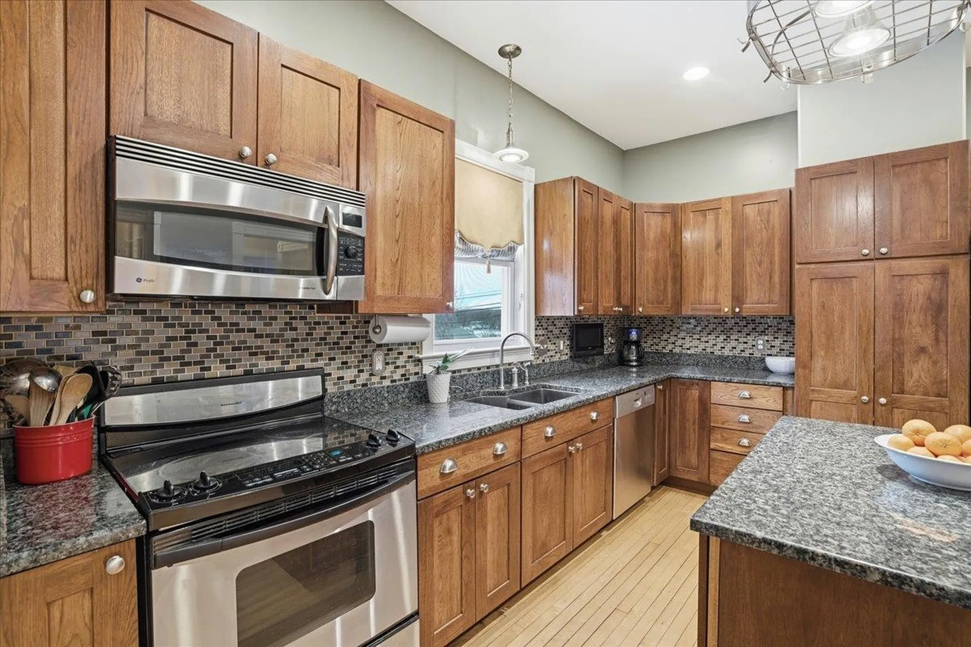 419 Bridge Street Manchester NH 03104