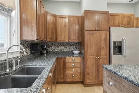 419 Bridge Street Manchester NH 03104