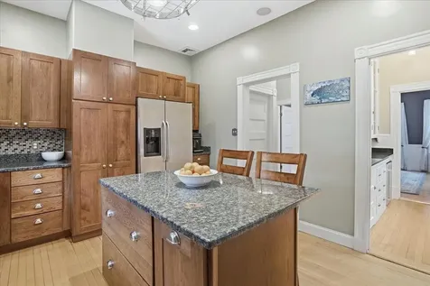 419 Bridge Street Manchester NH 03104