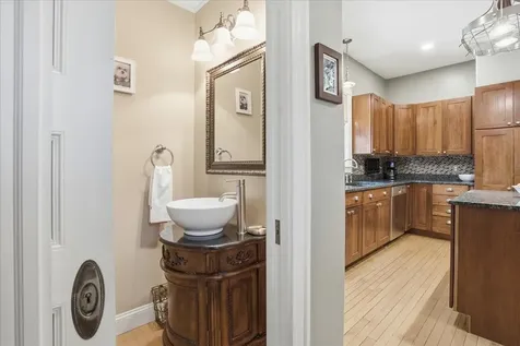 419 Bridge Street Manchester NH 03104