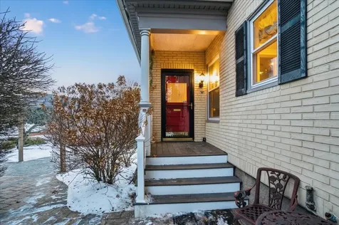 419 Bridge Street Manchester NH 03104