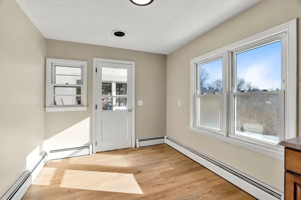 49 Lovell Street Nashua NH 03060