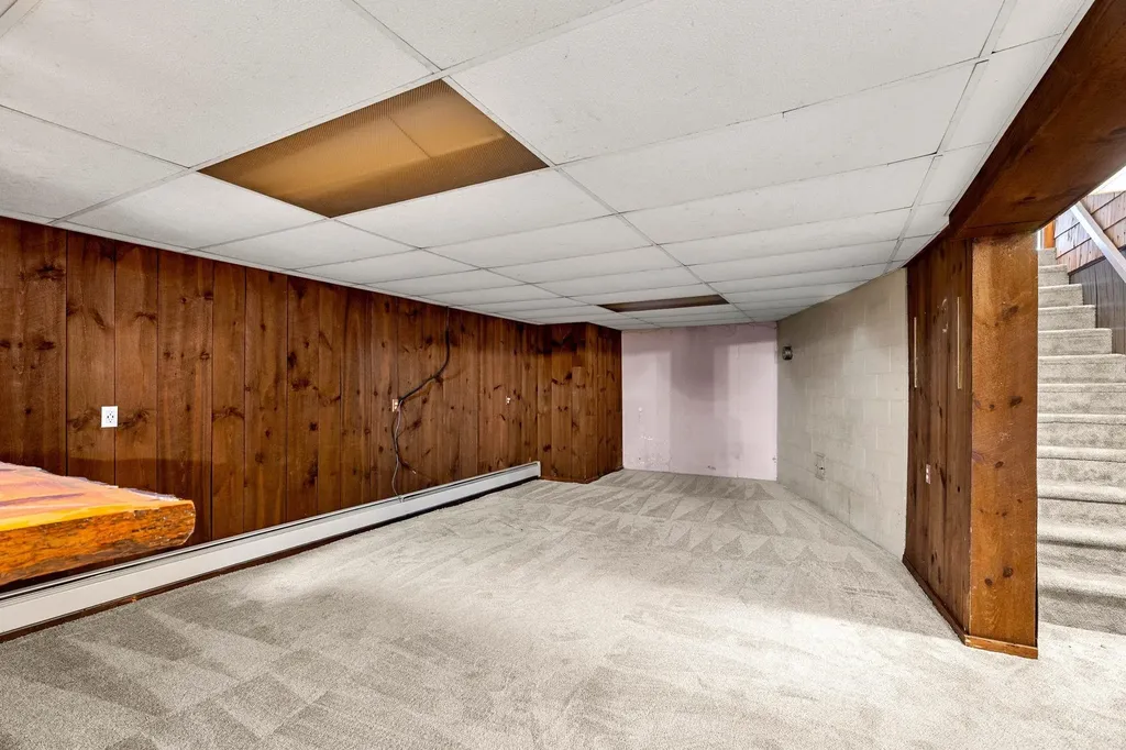 49 Lovell Street Nashua NH 03060