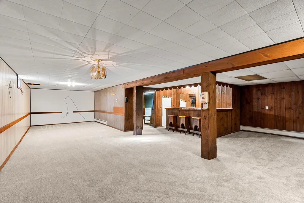 49 Lovell Street Nashua NH 03060