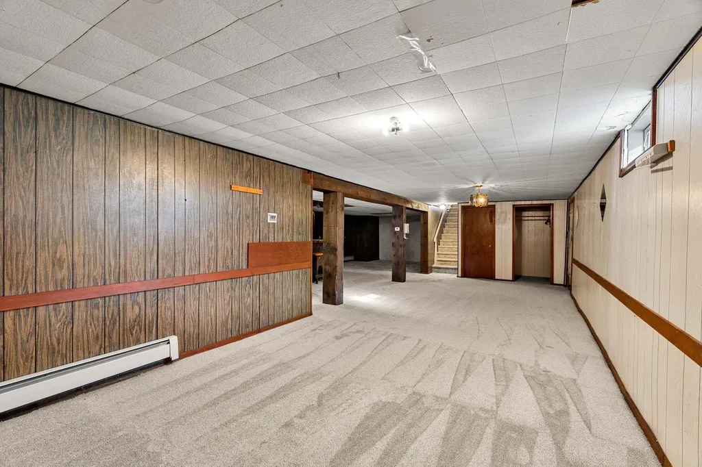 49 Lovell Street Nashua NH 03060