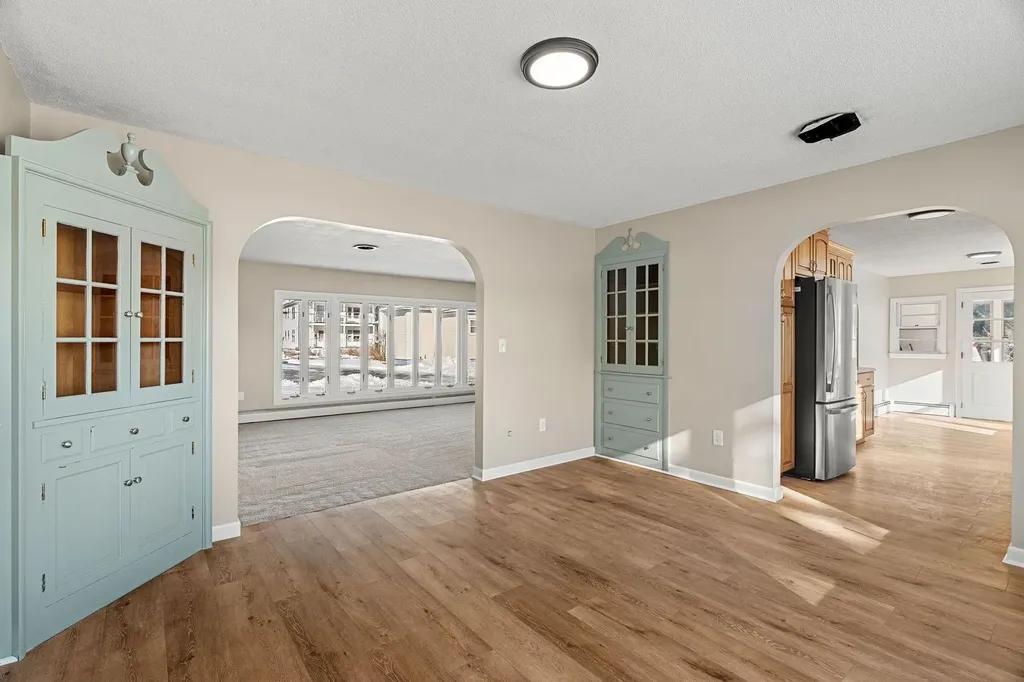 49 Lovell Street Nashua NH 03060