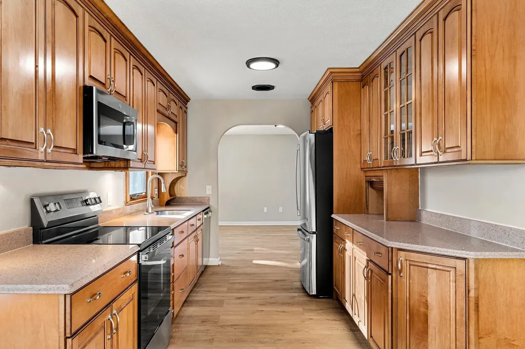 49 Lovell Street Nashua NH 03060
