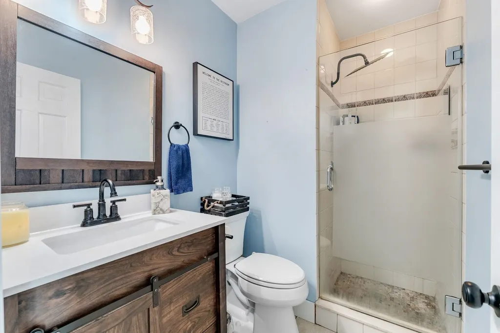 909 Dorset Street South Burlington VT 05403