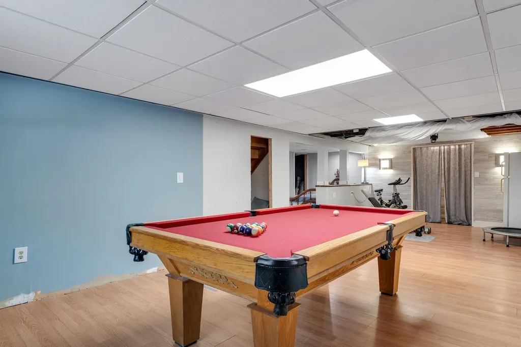 909 Dorset Street South Burlington VT 05403